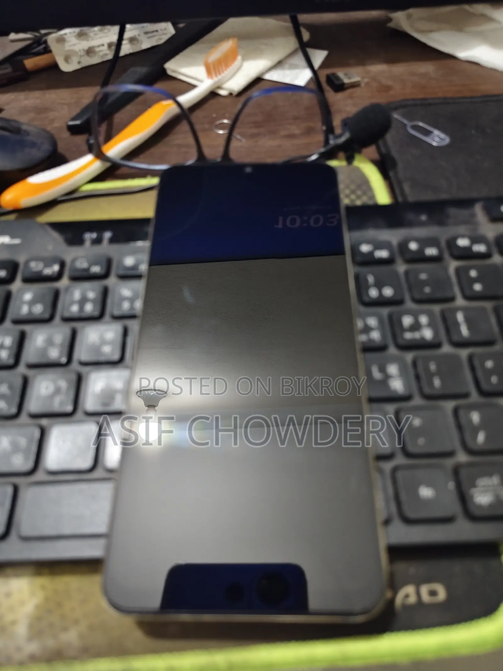 রিয়েলমি সি৬১ ১২৮ জিবি ব্রোঞ্জ