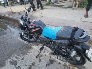বালাজ সিটি ১০০ ২০০৯ কালো