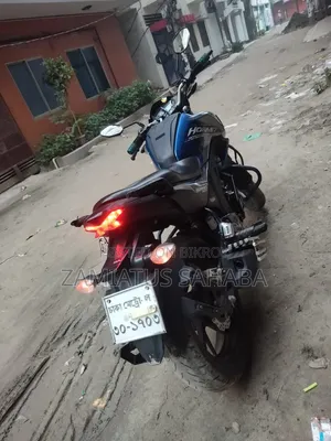 হোন্ডা হরনেট ২০২৩ নীল