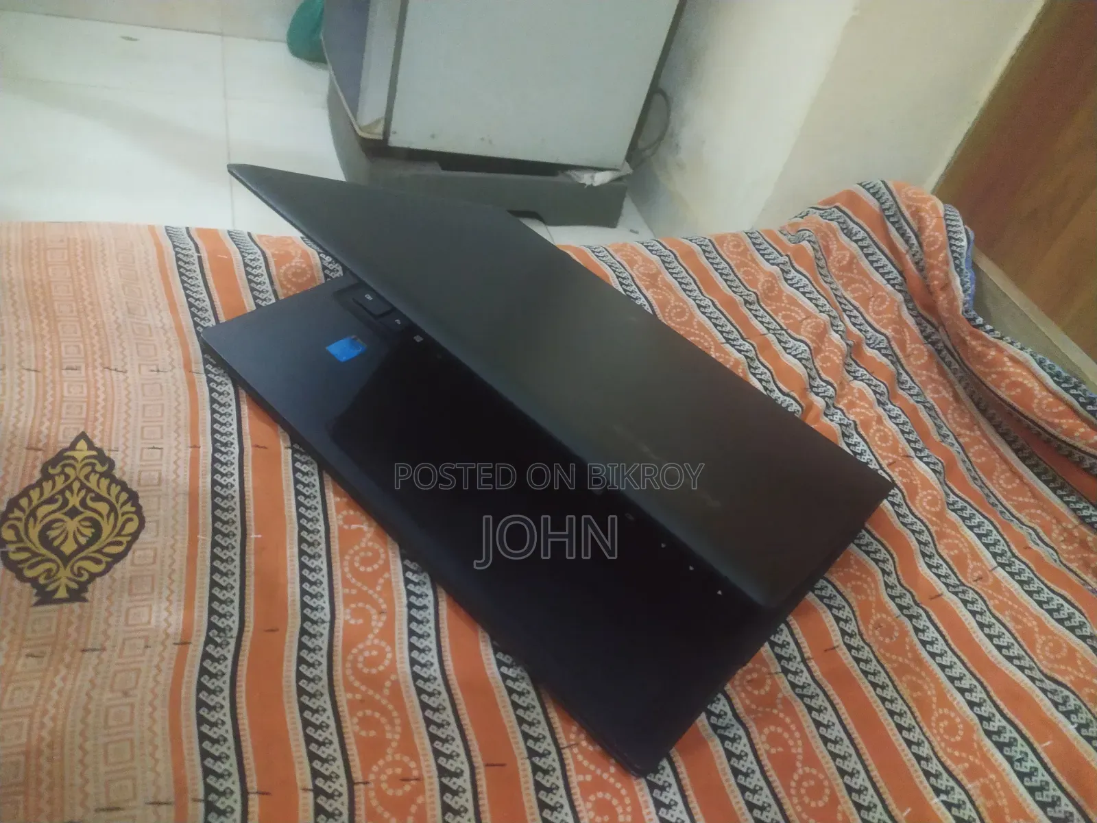 ল্যাপটপ Lenovo ThinkPad E14 Gen 5 8GB Intel Core i3 SSD 512GB