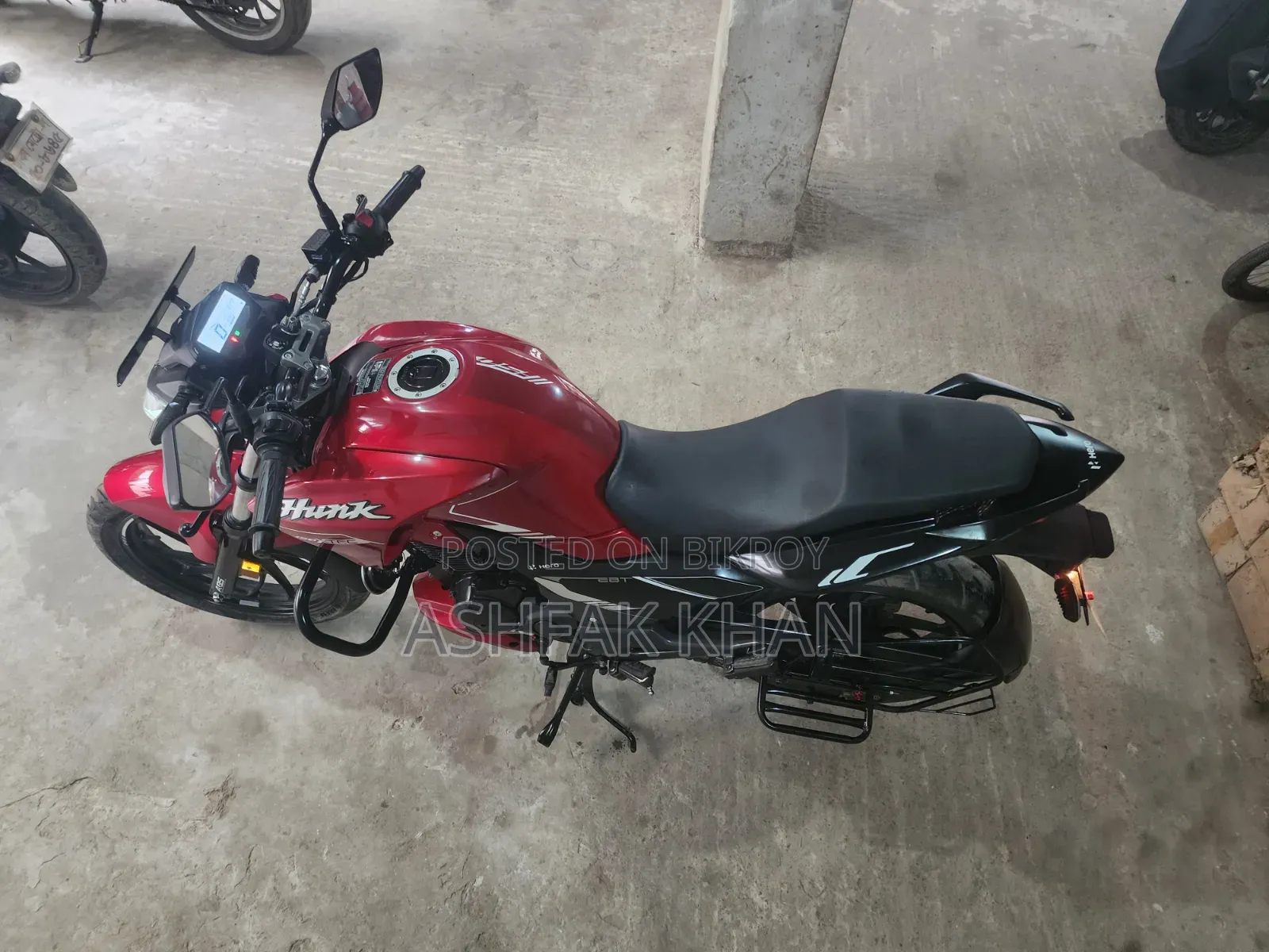 New Hero Hunk 2025 Red
