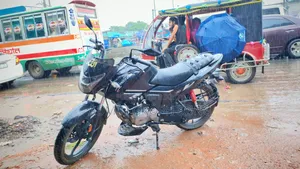 হিরো ইগনিটর এক্সটেক ১২৫ রিফ্রেশ ২০২৪ কালো