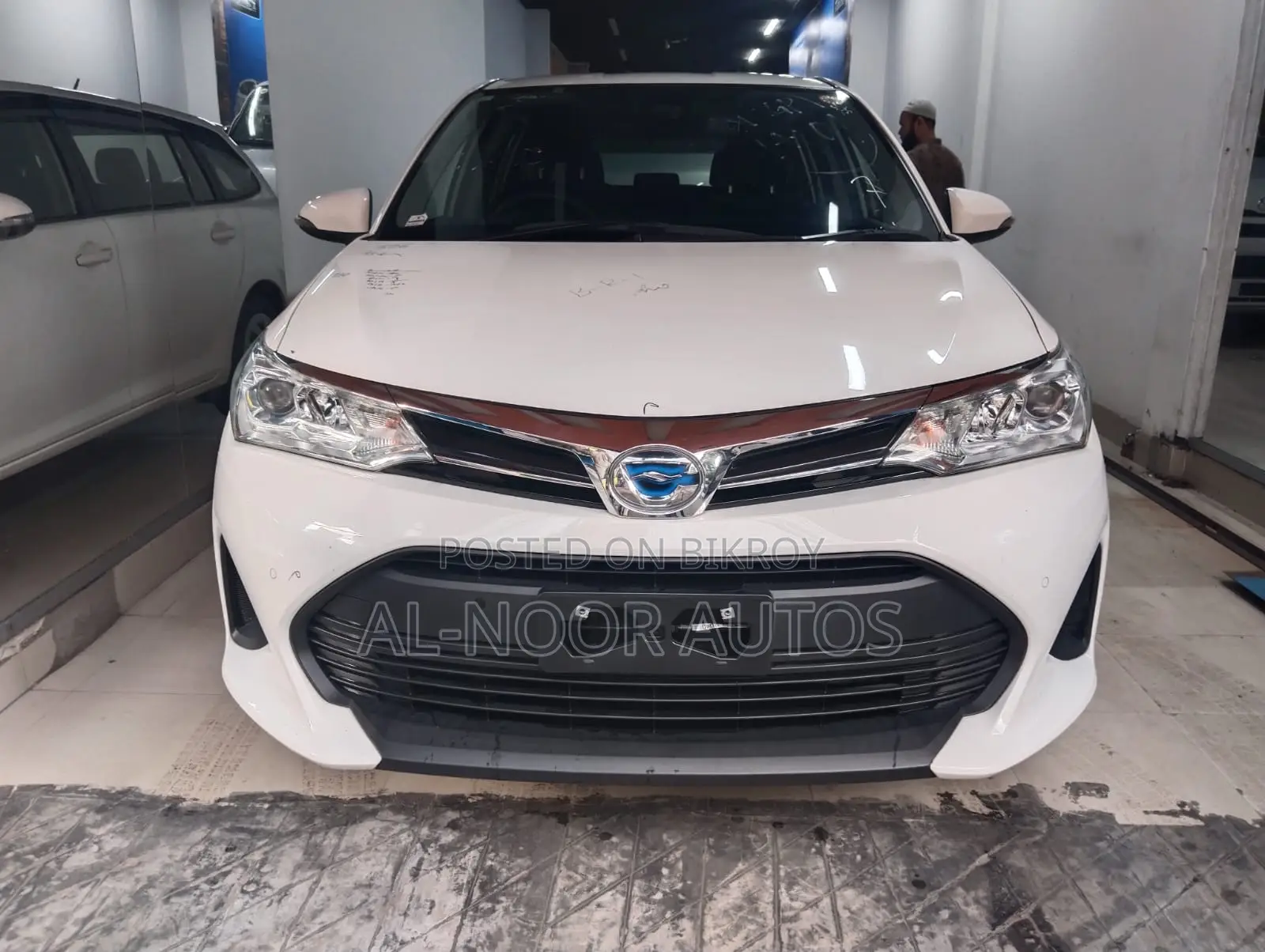 Toyota Corolla Fielder 1.5 Hybrid FWD 2021 White