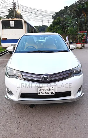 টয়োটা এক্সিও ২০১২ পার্ল