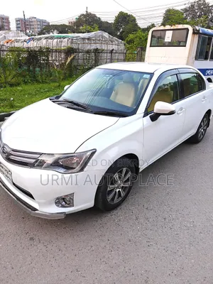 Toyota Axio 2012 Pearl
