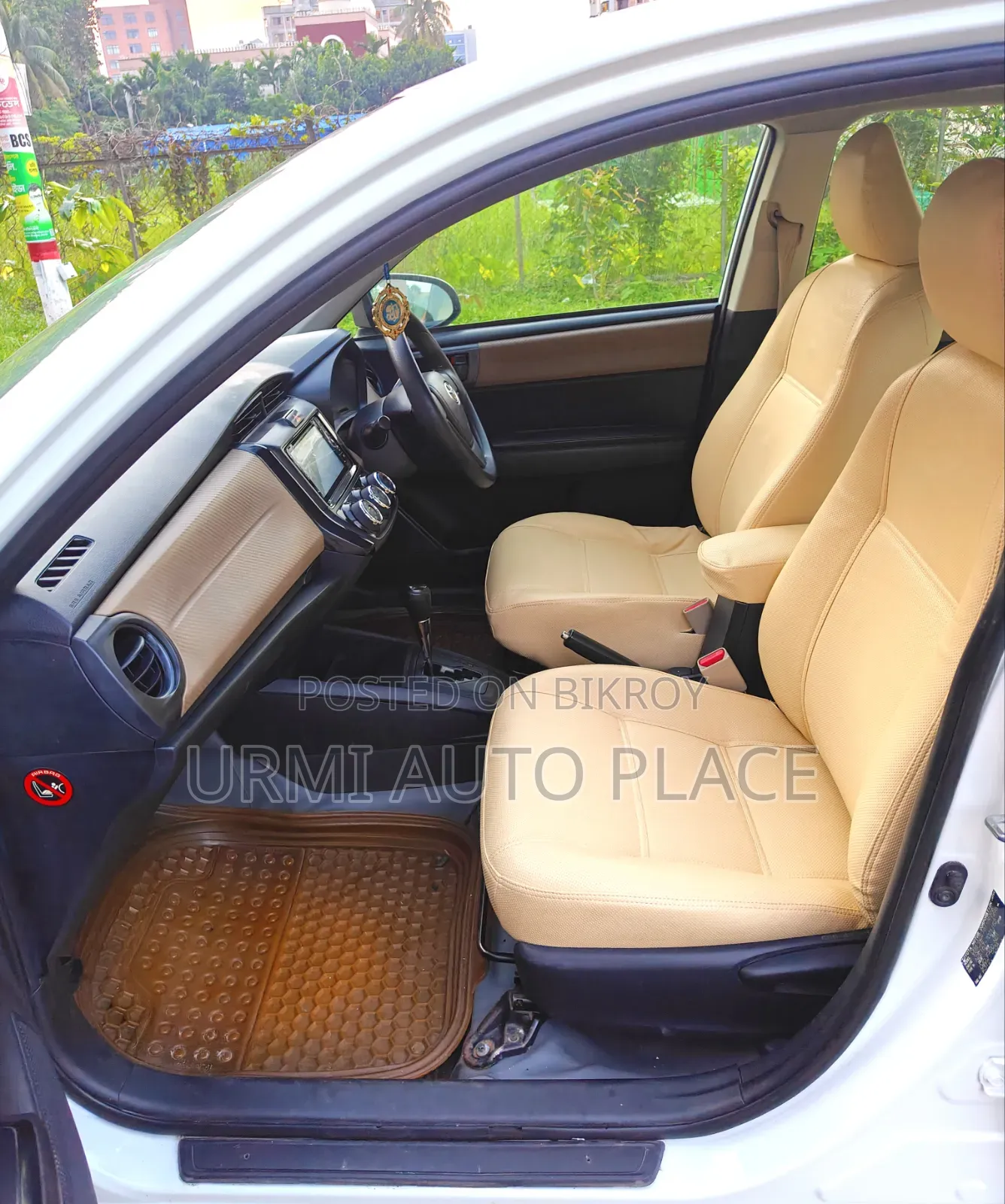 Toyota Axio 2012 Pearl