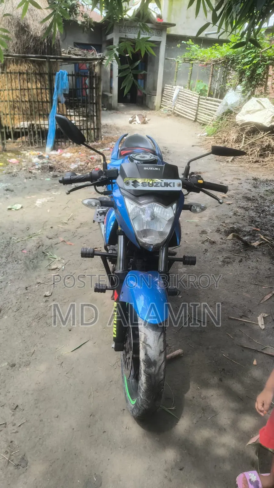 সুজুকি গিক্সার ২০১৫ নীল