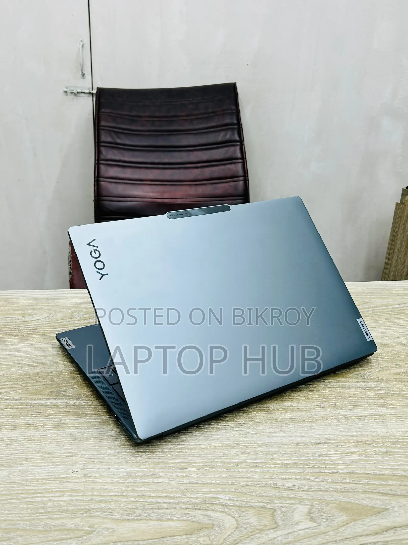 Laptop Lenovo Yoga Pro 9i Aura Edition 32GB Intel Core Ultra 9 SSD 1T
