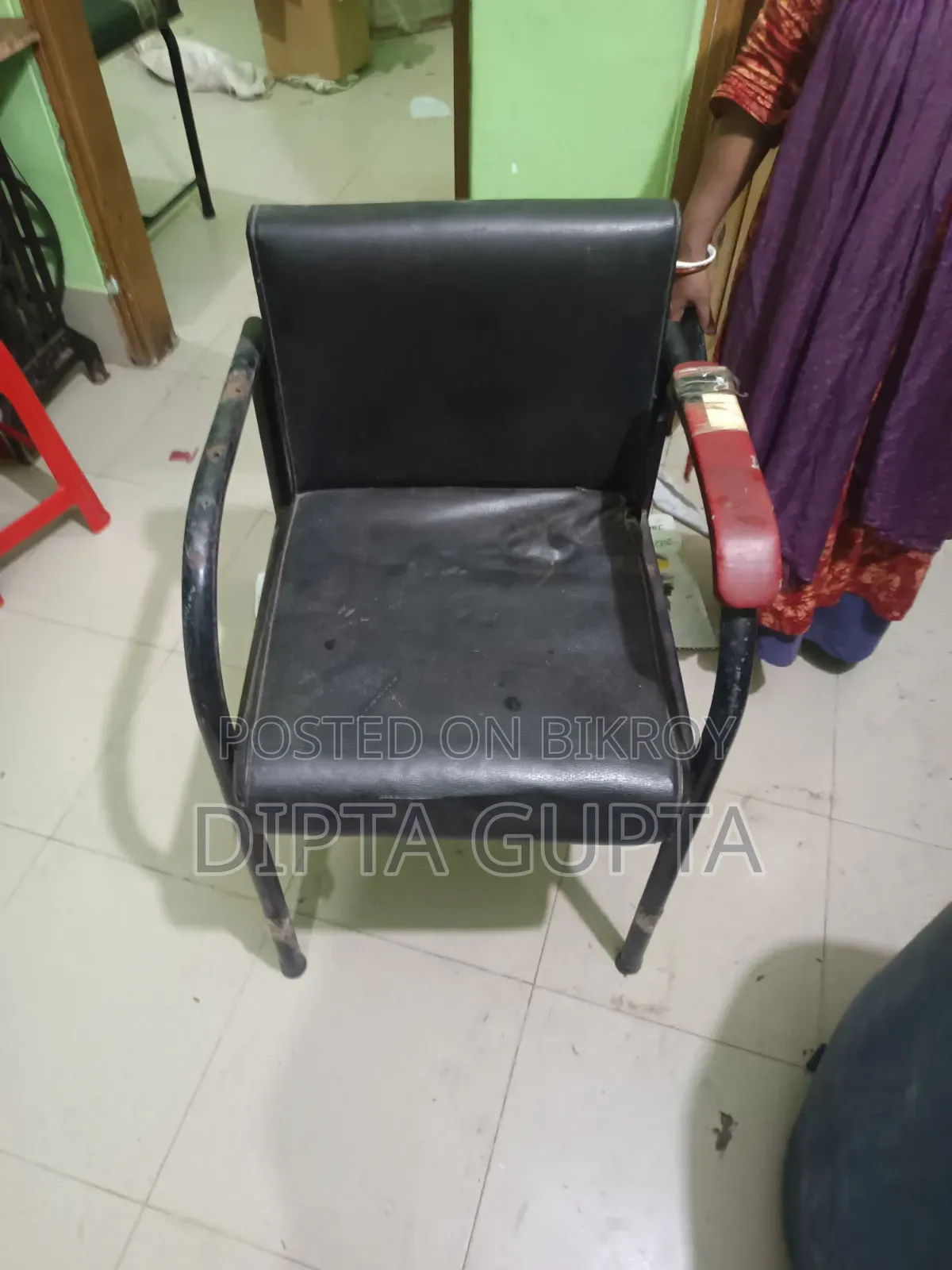 একটা পার্লার করার জন্য সমস্ত আইটেম