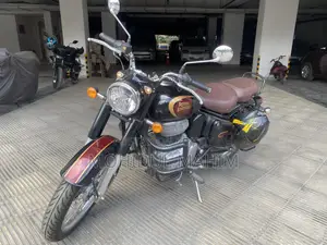 Royal Enfield Classic 350 2024 Black