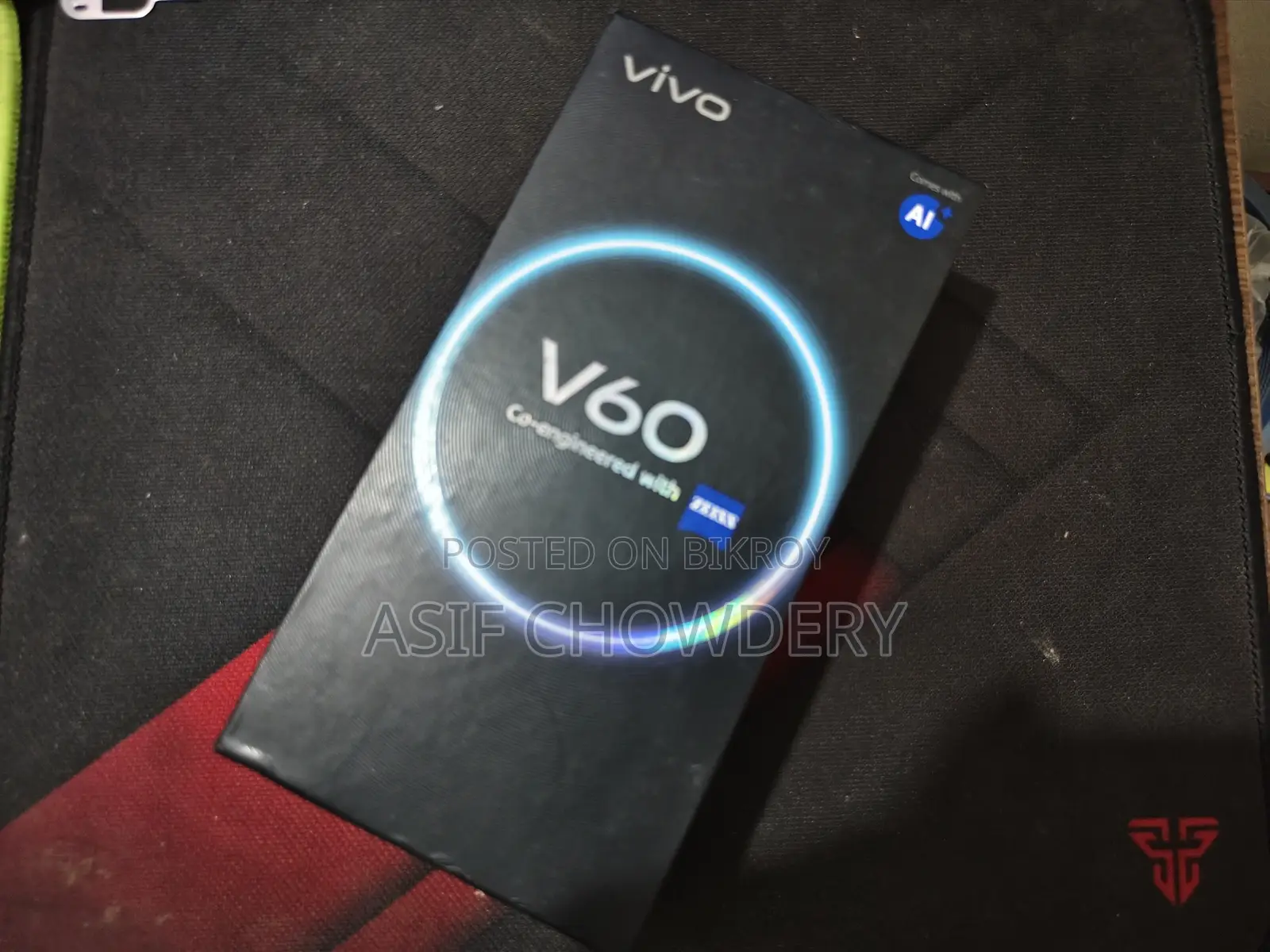 Vivo V60 128 GB Gold