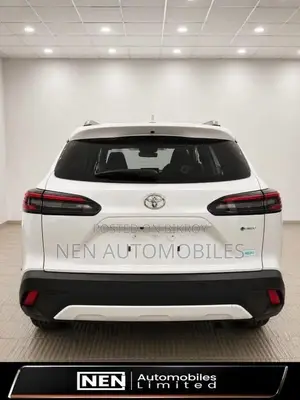 New Toyota Corolla Cross 2025  White 