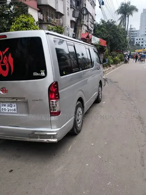 Toyota HiAce 2008 Silver