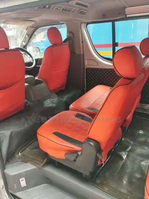 Toyota HiAce 2008 Silver