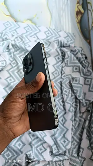 অ্যাপল আইফোন ১৪ প্রো ম্যাক্স ২৫৬ জিবি কালো