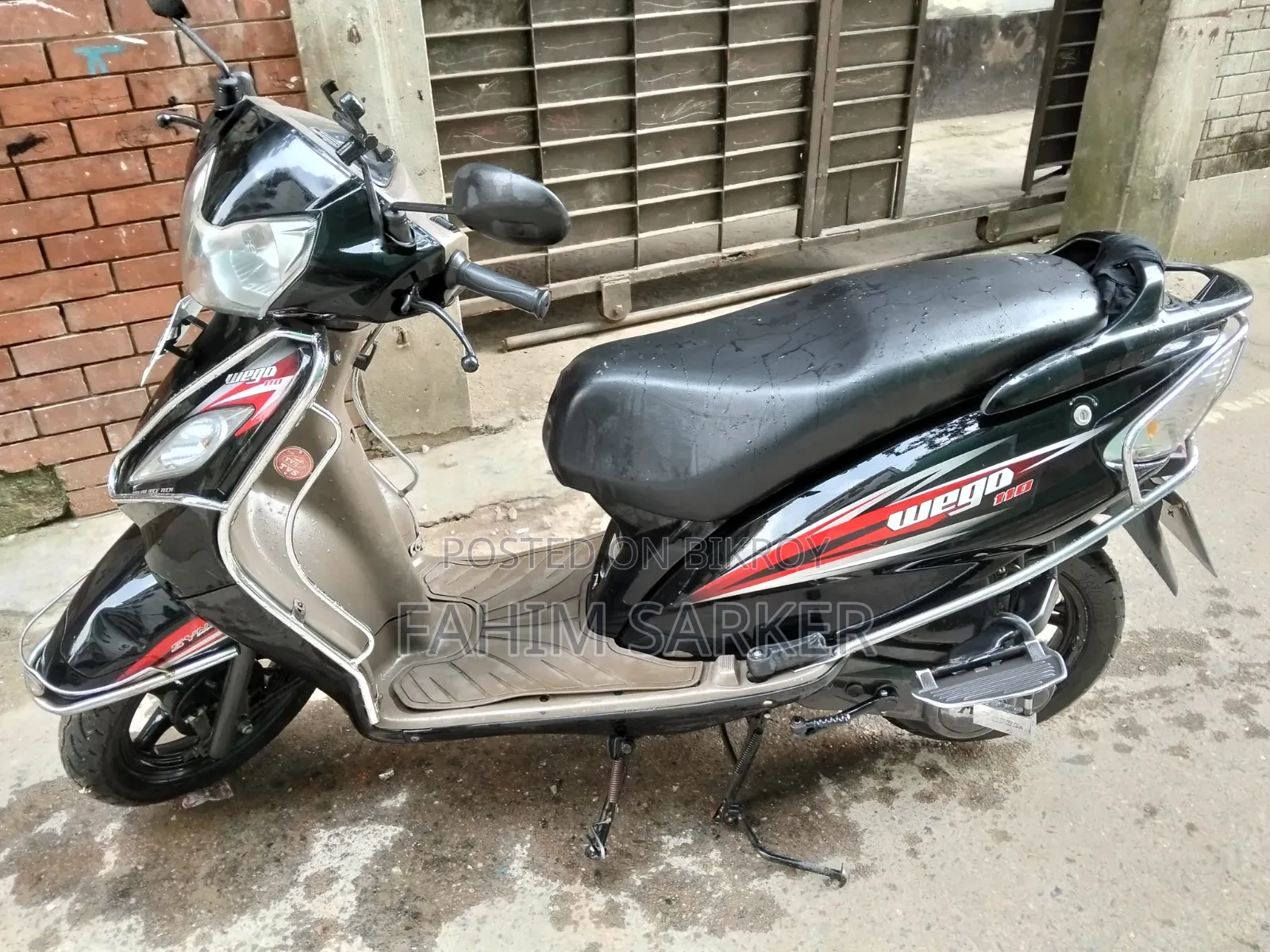 টিভিএস উইগো ২০২৪ কালো