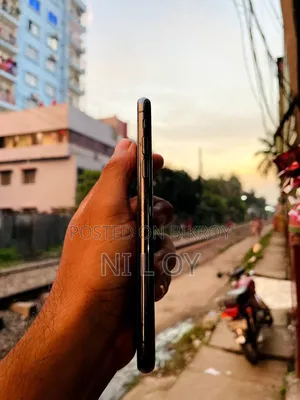 অ্যাপল আইফোন এক্স ২৫৬ জিবি কালো