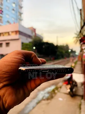 অ্যাপল আইফোন এক্স ২৫৬ জিবি কালো