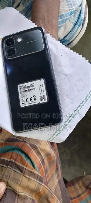 ইনফিনিক্স নোট এজ ১২৮ জিবি ব্ল্যাক