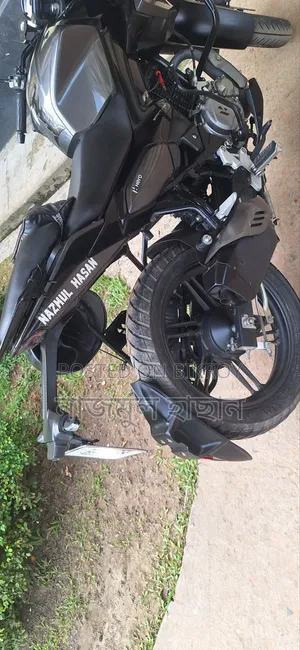 Hero Xtreme 125R 2025 Black