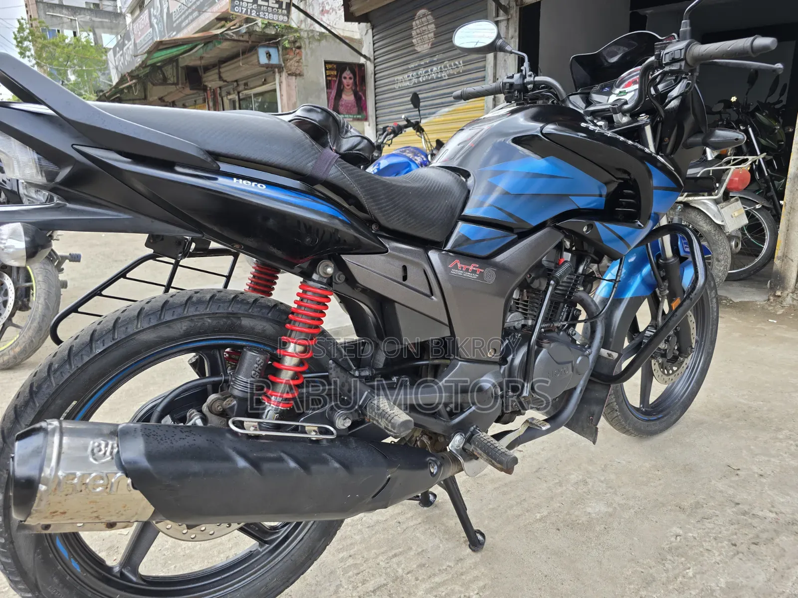 Hero Hunk 2022 Black