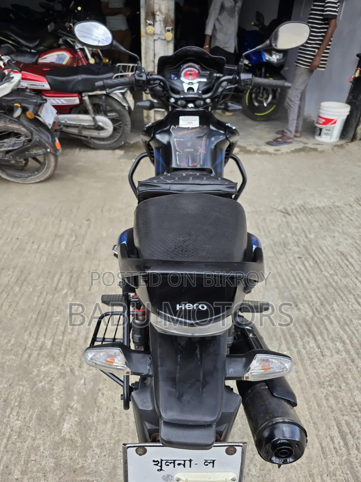 Hero Hunk 2022 Black