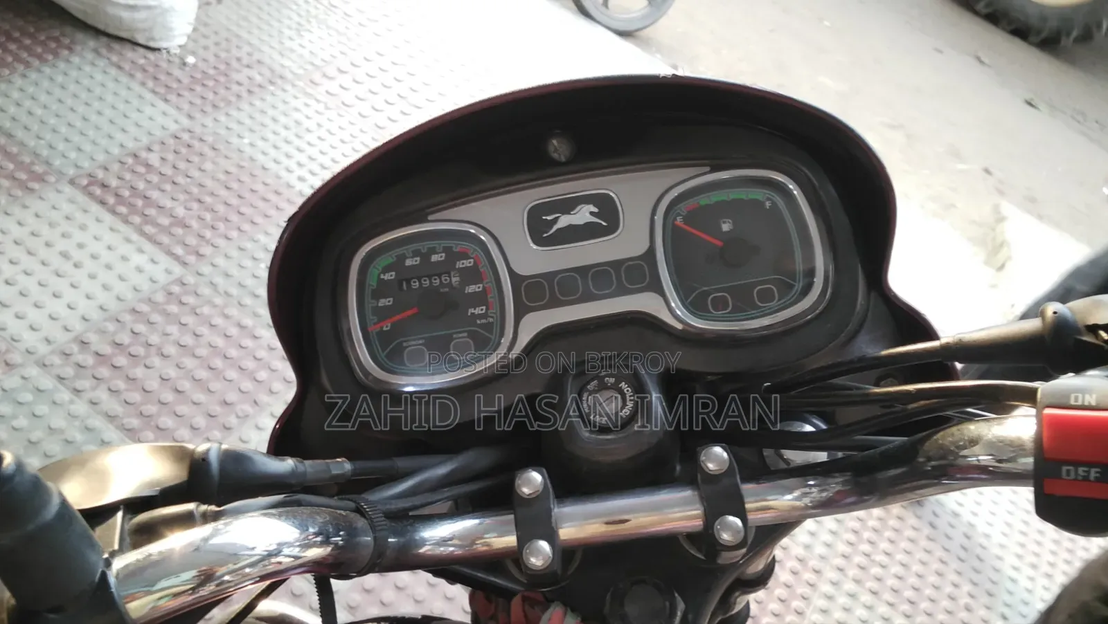 TVS Radeon 2021 Purple