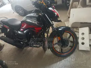 Hero Hunk ২০১৯ কালো