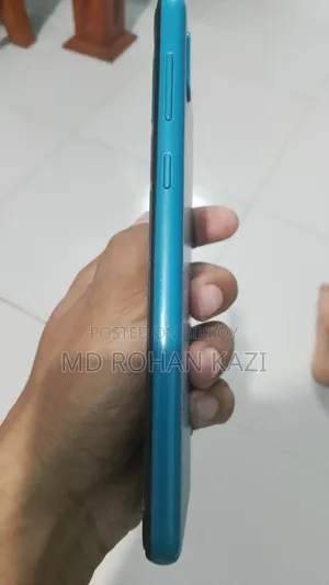 স্যামসাং গ্যালাক্সি এম০২ ৩২ জিবি নীল