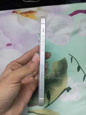 অ্যাপল আইফোন ১২ ১২৮ জিবি হোয়াইট