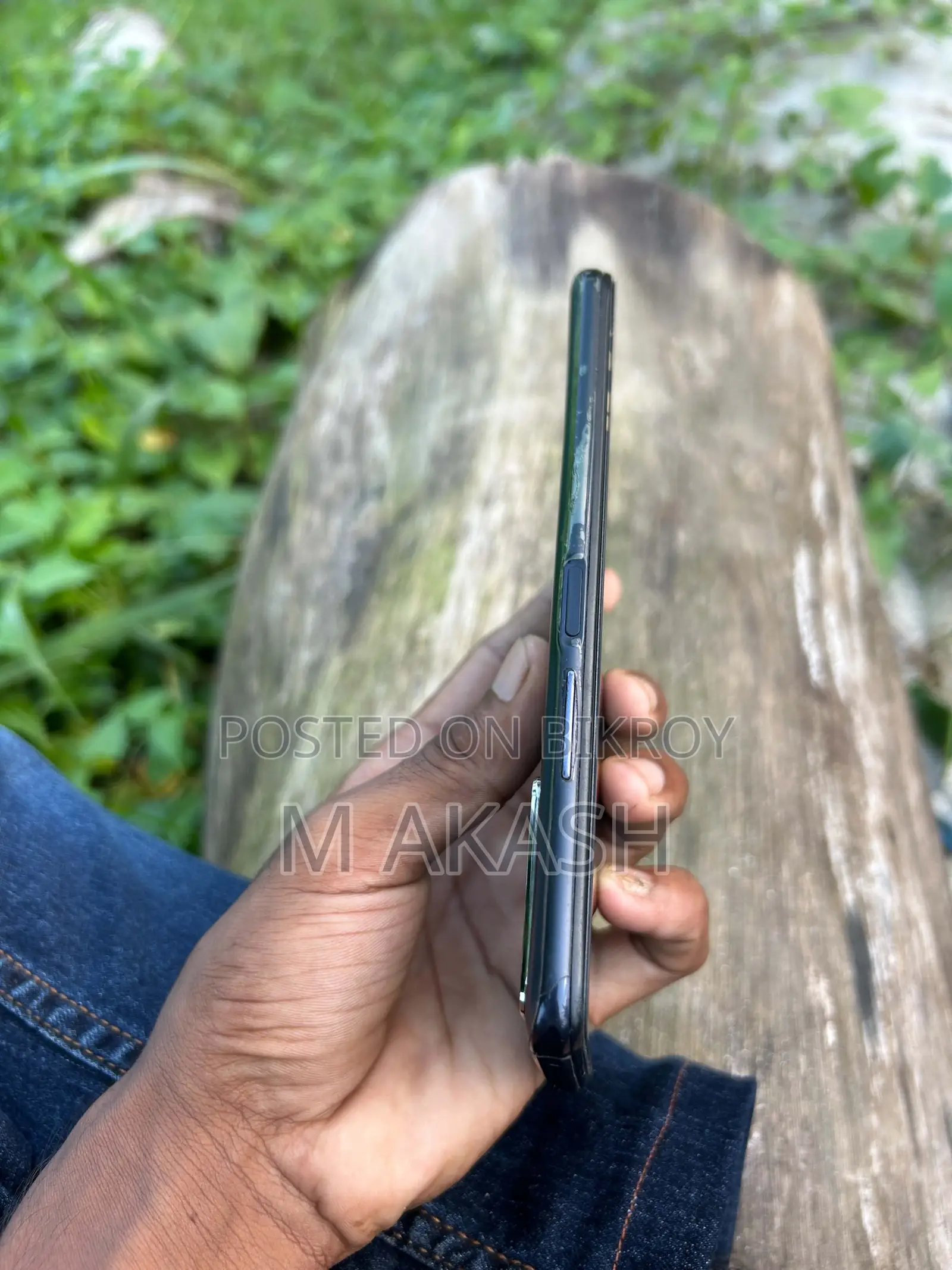 Vivo Y73s 128 GB Blue