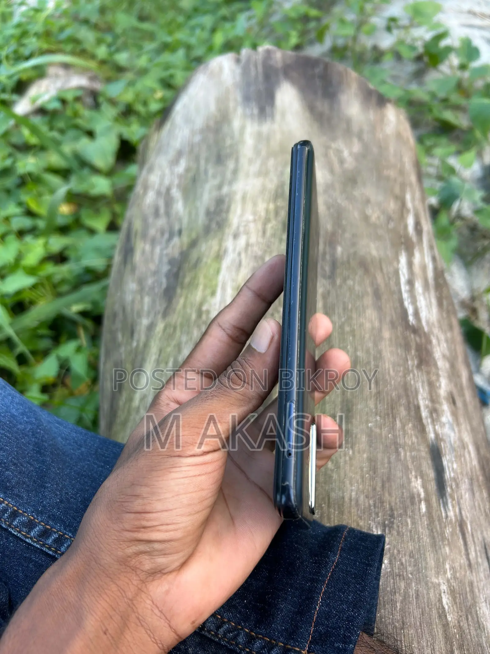 Vivo Y73s 128 GB Blue
