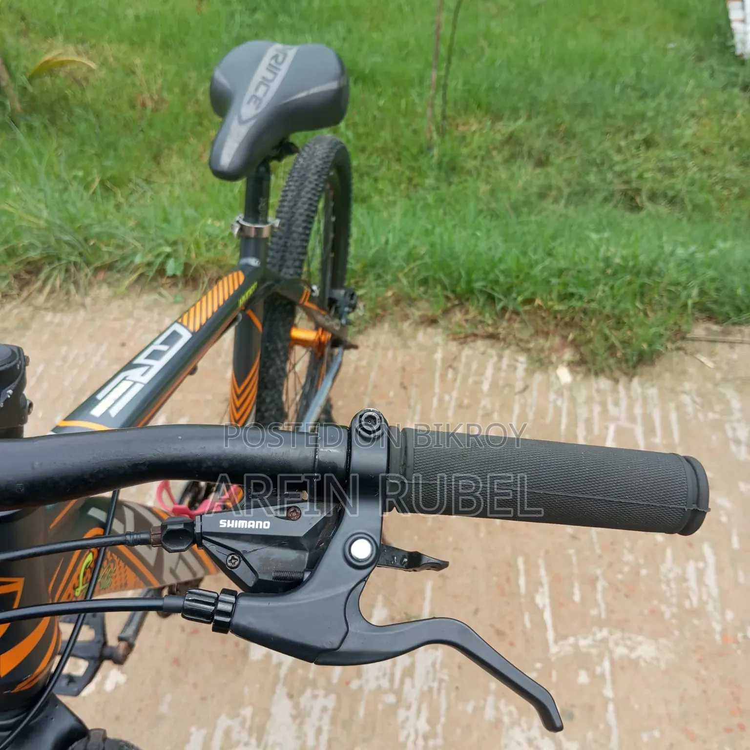 There are no problems with the cycle, it is in brand new condition