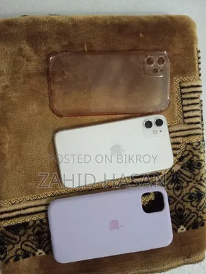 অ্যাপল আইফোন ১১ ১২৮ জিবি হোয়াইট