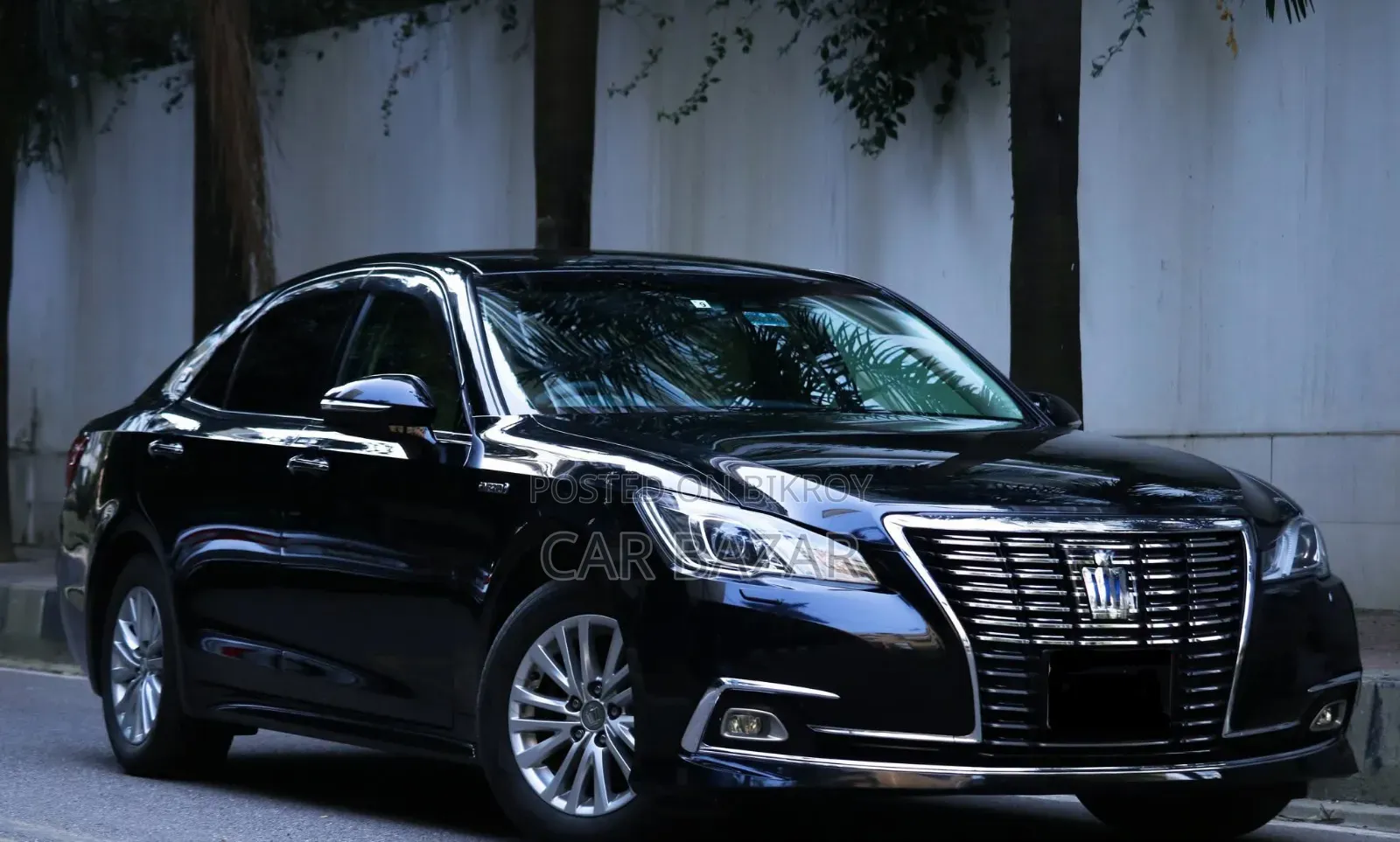 Toyota Crown 2016 Blue