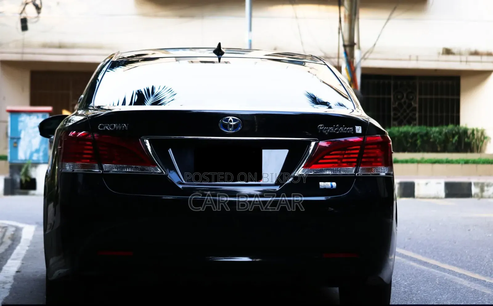 Toyota Crown 2016 Blue