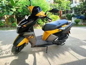 TVS Ntorq 125 2021 Yellow