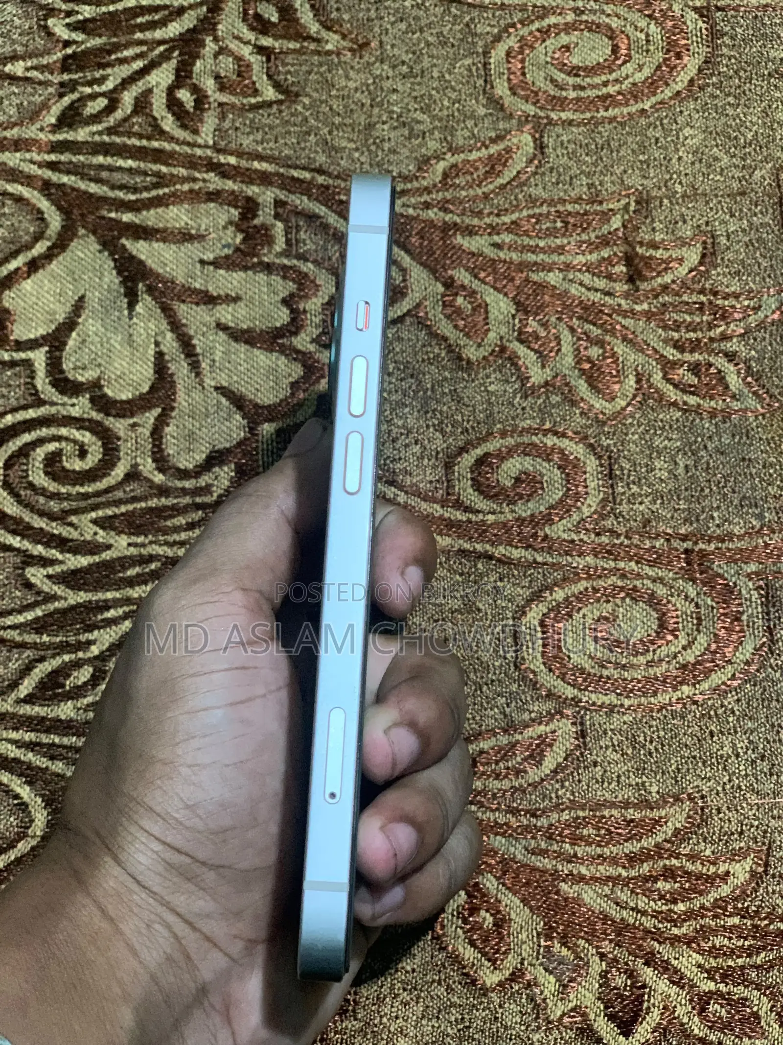 New Apple iPhone 13 128 GB White