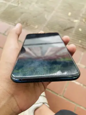 অ্যাপল আইফোন ১১ প্রো ম্যাক্স ২৫৬ জিবি ব্ল্যাক