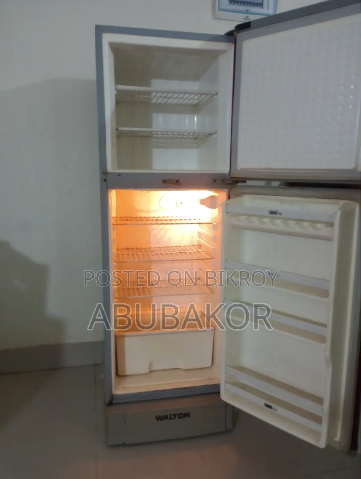 Walton Refrigerator