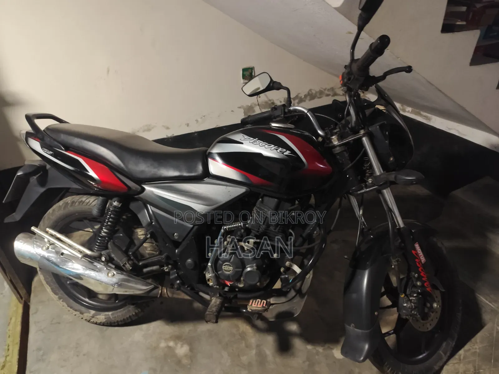Bajaj Discover 125 2019 Black