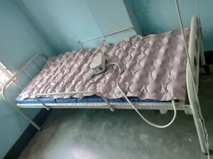 Medical Hospital Bed With Air Mattress