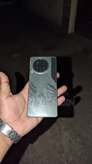 টেকনো ক্যামন ৩০ ২৫৬ জিবি ব্ল্যাক