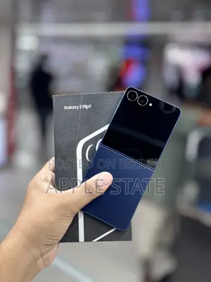 স্যামসাং গ্যালাক্সি জেড ফ্লিপ৭ ২৫৬ জিবি ব্লু