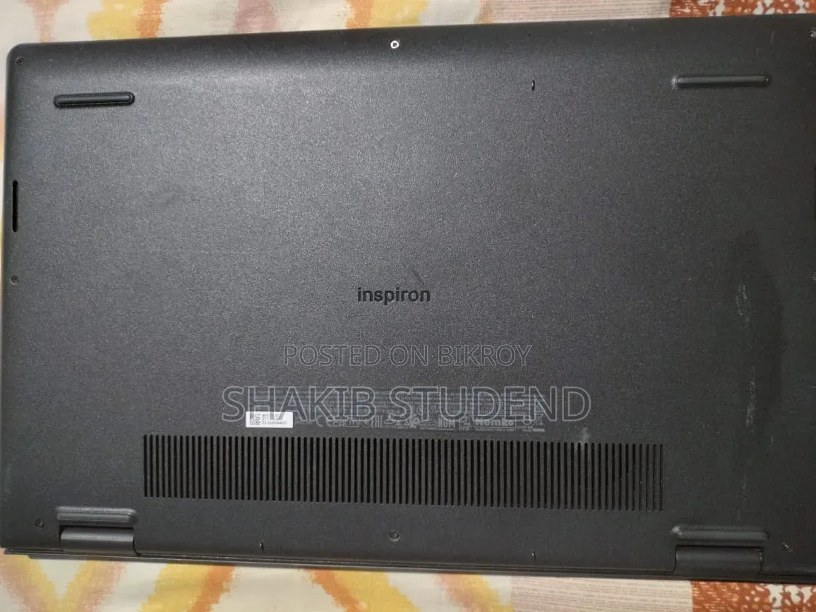 Laptop Dell Inspiron 15 4GB Intel Core I3 HDD+SSD 1T