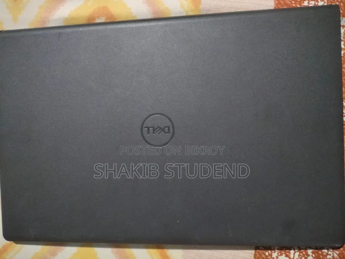 Laptop Dell Inspiron 15 4GB Intel Core I3 HDD+SSD 1T