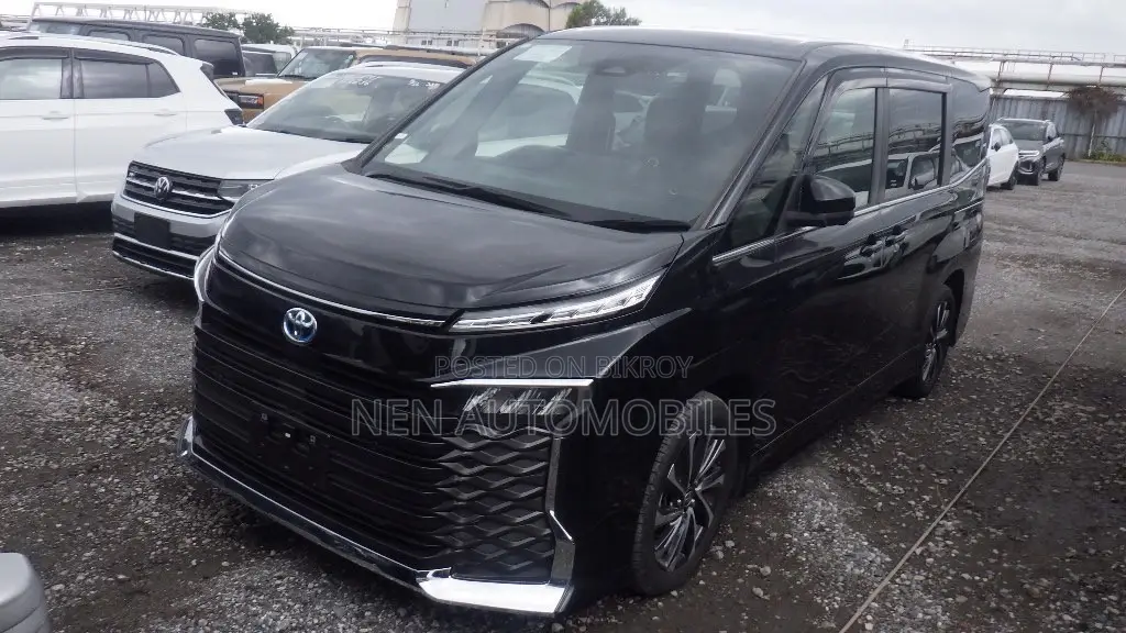 Toyota Voxy S-Z 2WD 7-Seater 2023 Black