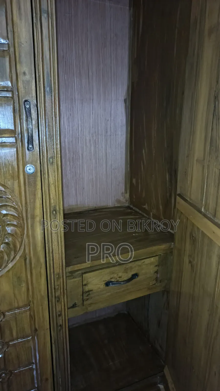 Bed and Almira for Sale