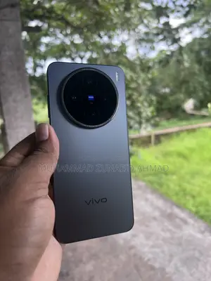 ভিভো এক্স২০০এস ২৫৬ জিবি ব্ল্যাক