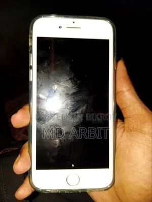 অ্যাপল আইফোন ৮ ৬৪ জিবি হোয়াইট